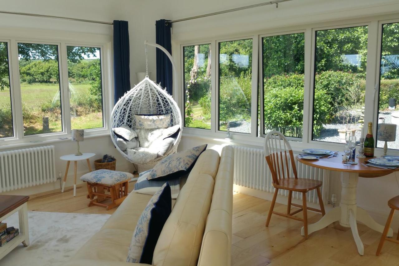 Bed and Breakfast Horsna Parc Retreat Saint Tudy Exterior foto