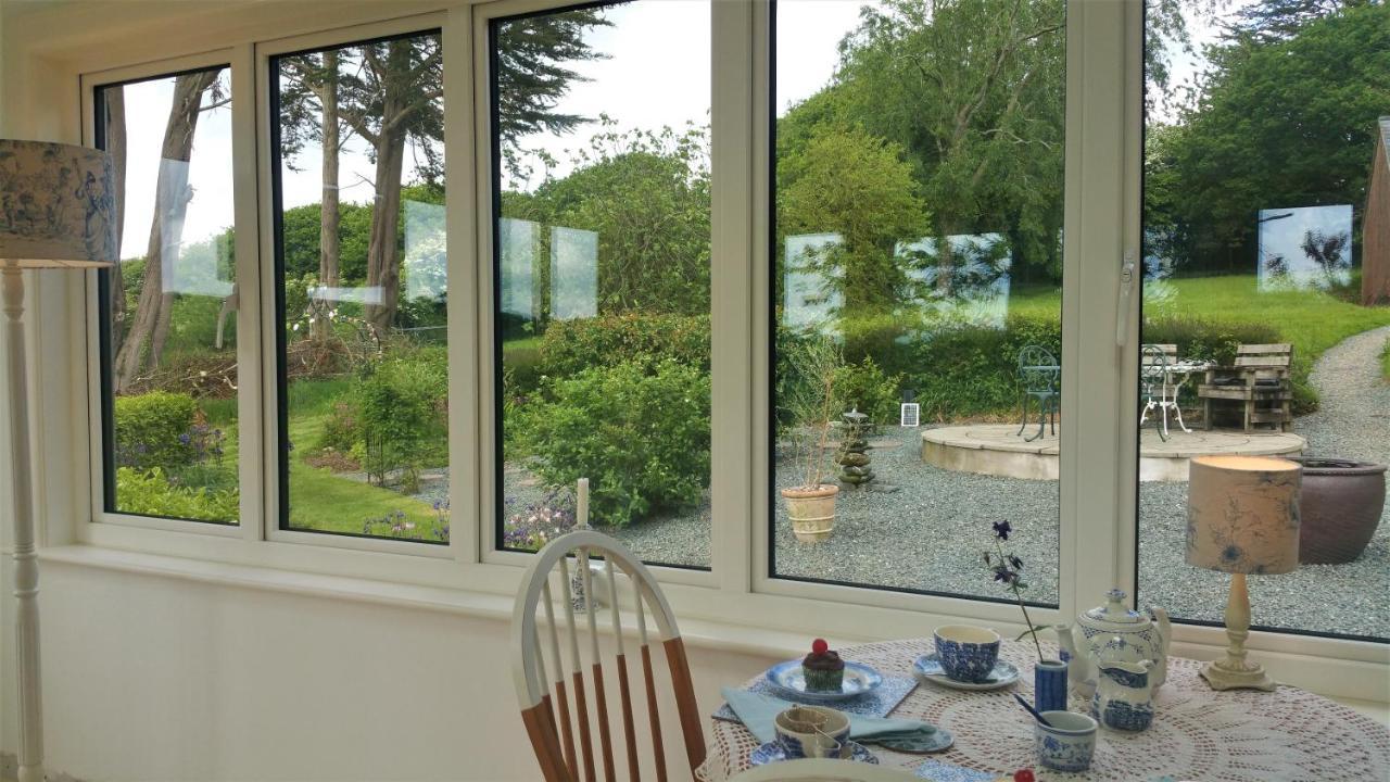 Bed and Breakfast Horsna Parc Retreat Saint Tudy Exterior foto