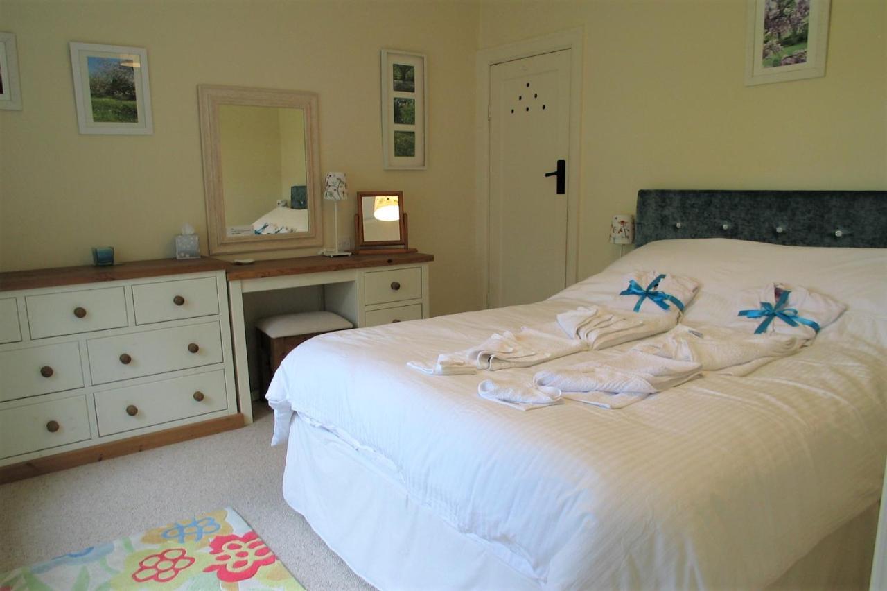 Bed and Breakfast Horsna Parc Retreat Saint Tudy Exterior foto